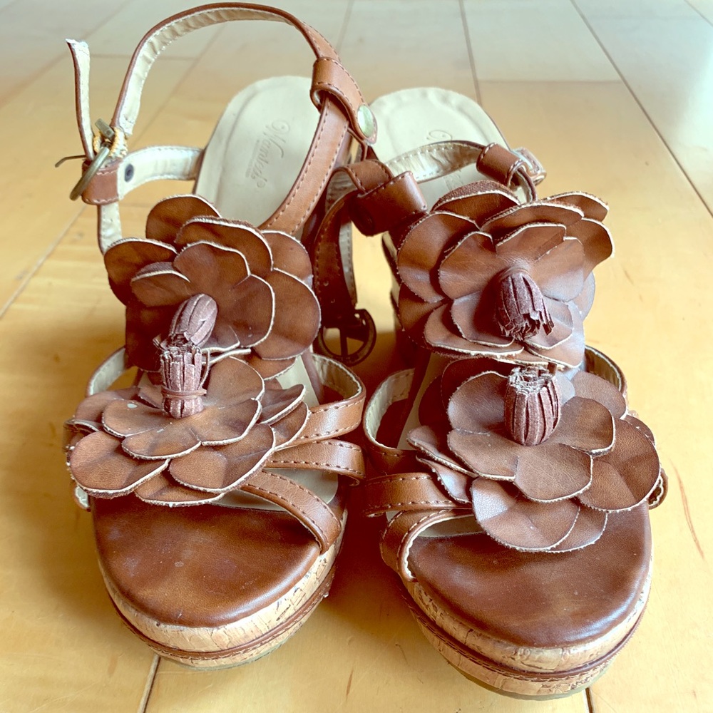 Wanted cork wedges